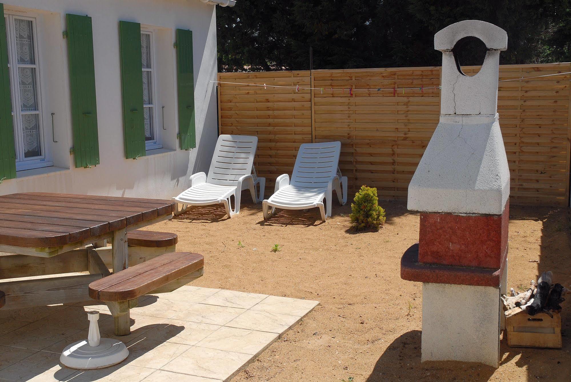 Hotel Jerodel Le Bois-Plage-en-Ré Exterior foto